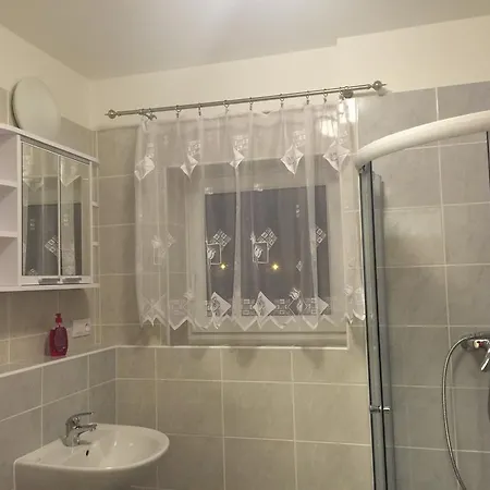 Na Lukach - Kopretina Apartment